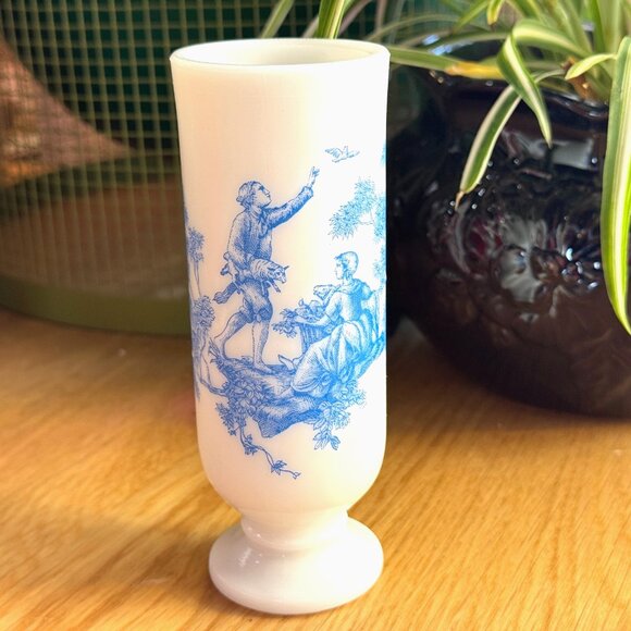 Avon Demitasse/Liqueur Footed Milk Glass Cup, Blue Toile Pattern, Vintage 1960s - Picture 2 of 14